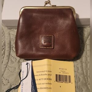 **SOLD**D&B Kisslock Purse